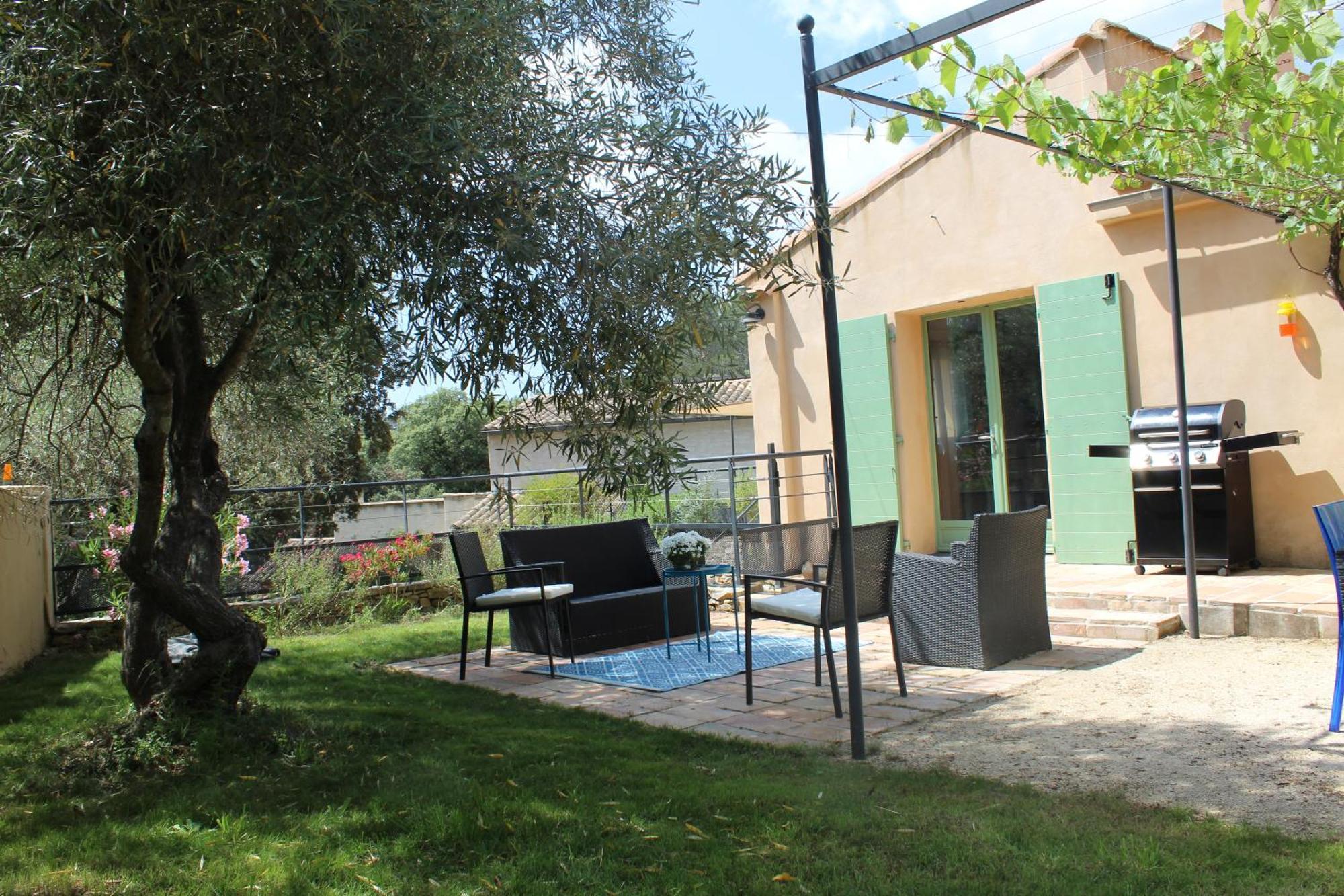 Villa Pierre Blanche Le Calme A 5Mn Du Centre Ville Ним Экстерьер фото