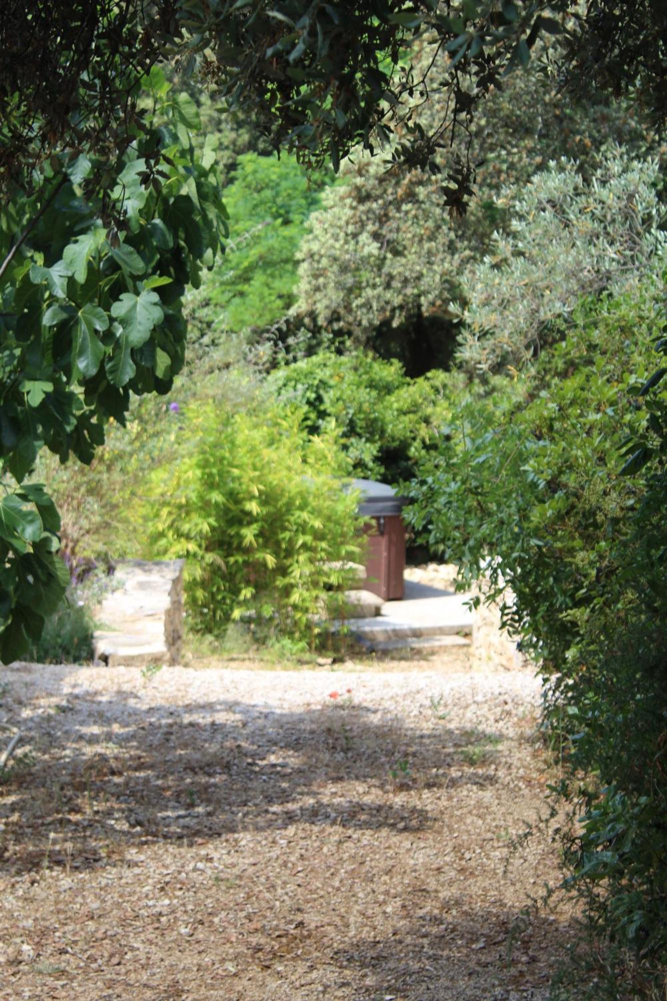 Villa Pierre Blanche Le Calme A 5Mn Du Centre Ville Ним Экстерьер фото